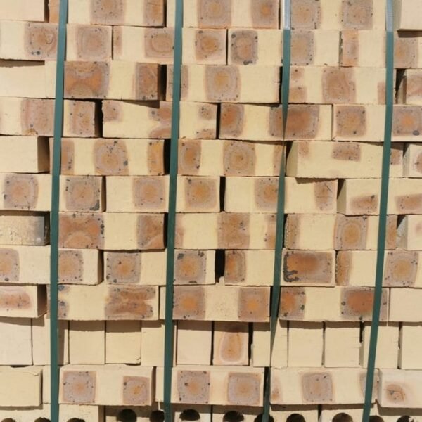 Cameo Light Face Brick – Khaki Base with Rustic Sienna Spots
