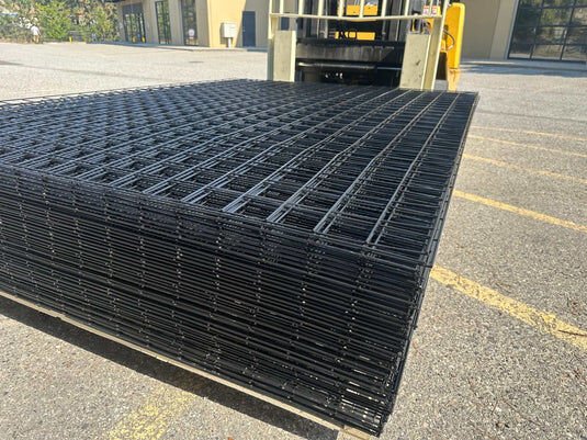 Black Weld Mesh Sheet 2.4 × 1.2 m – 100×100 mm, 4 mm Wire