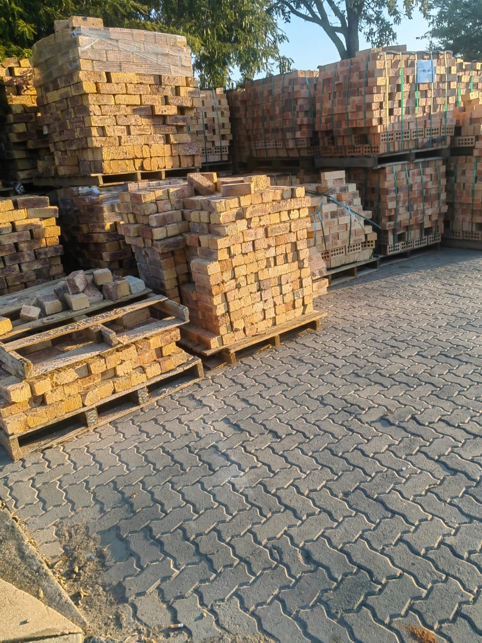 AKP Clay Stock Bricks – Reliable Clay Brick for Construction