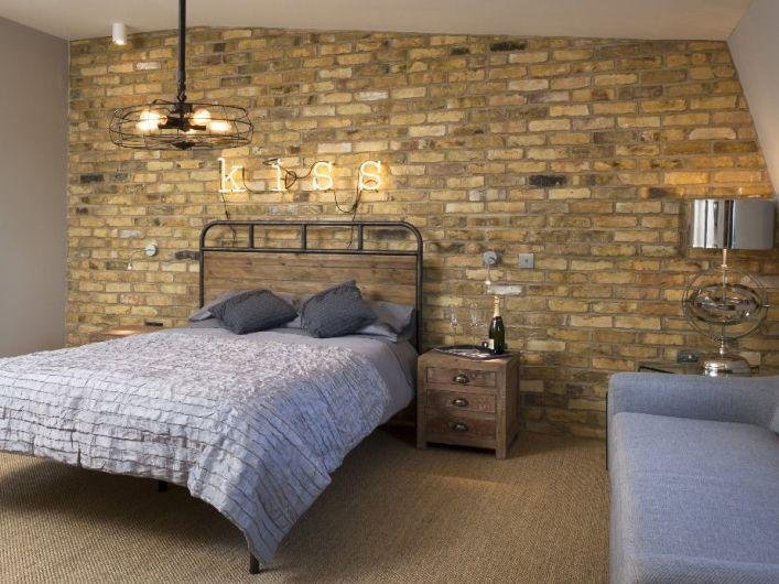 London Yellow Stock Brick Tile – Decorative Brick Slip Cladding
