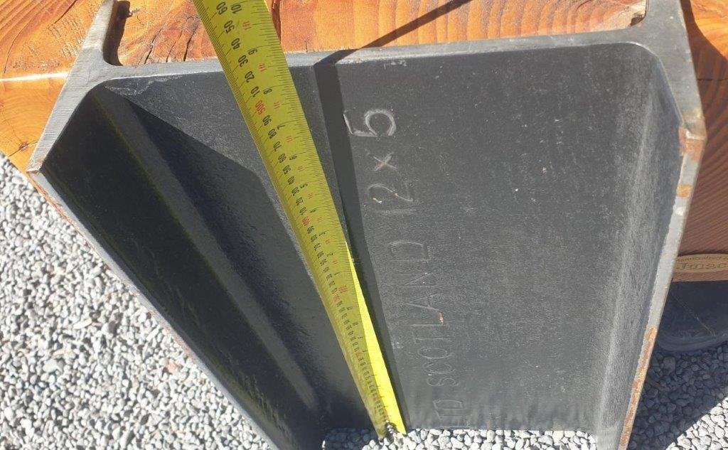New Zealand Oregon Bench Seat with Metal Legs