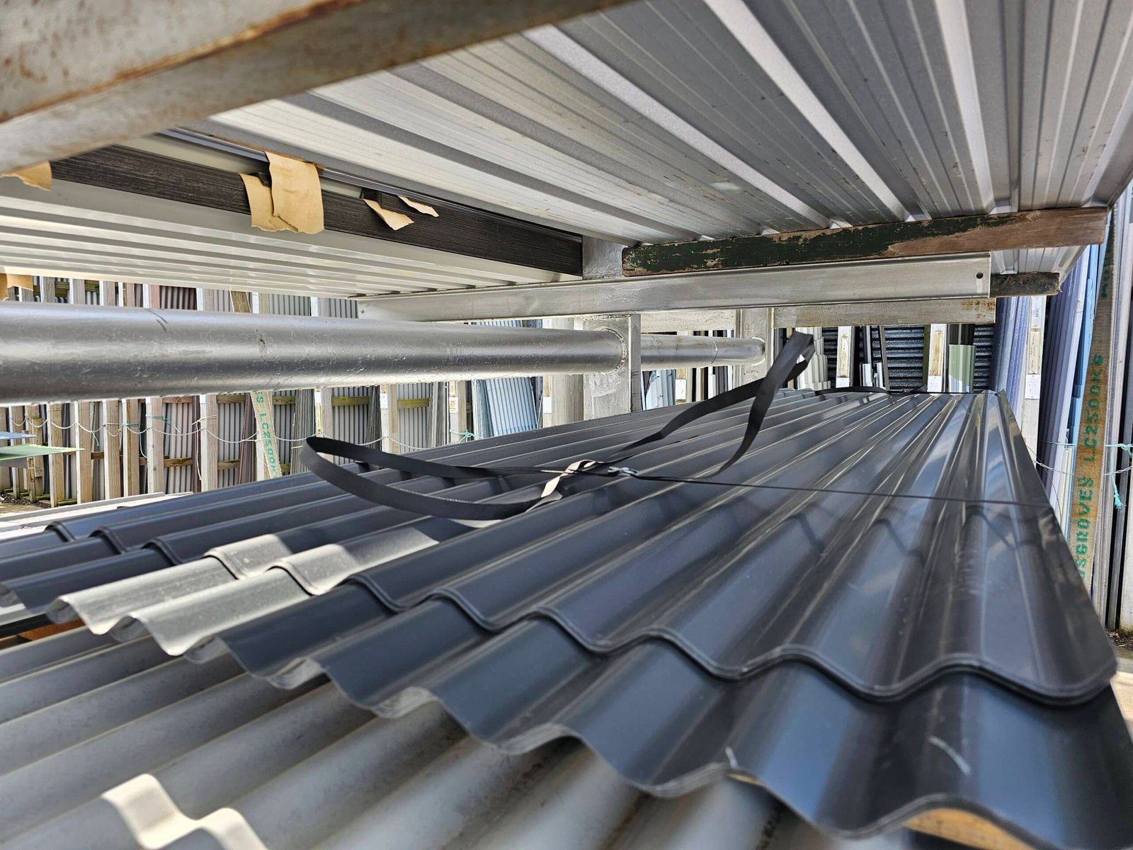Premium 760 Cover Corrugated Iron – Durable Roofing Sheet (Per Metre)