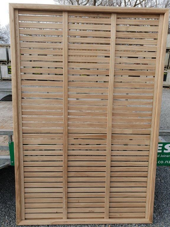 Framed Oriental Trellis 1200 × 1800 – Heavy Duty Garden & Privacy Panel